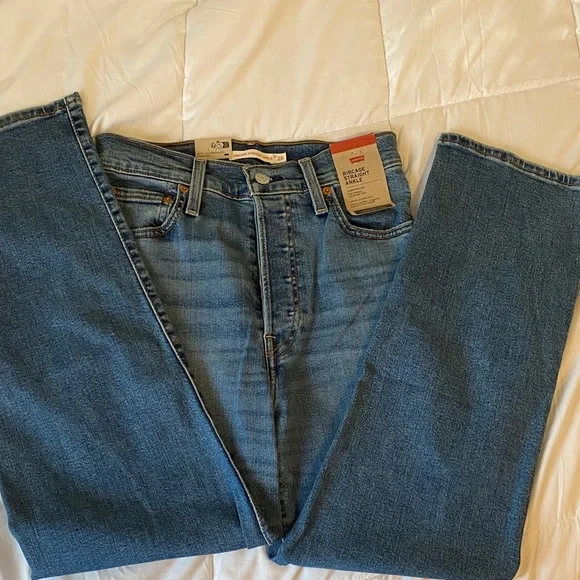 Festival Levi's Women's Classic Blue denim Ribcage Straight Jeans - Picture 3 of 6